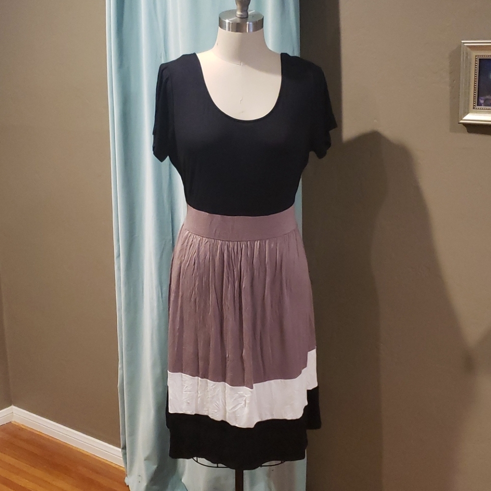 Tri color knit dress